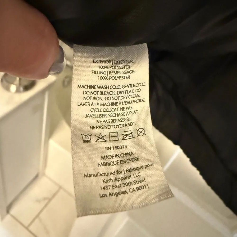 Socialite Black Quilted Vest NWOT - Image 11