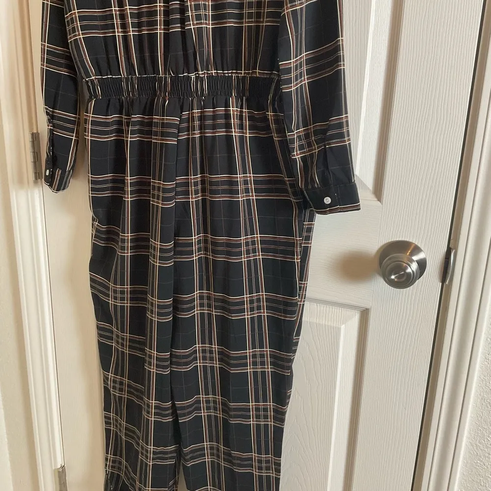 Forever21 women’s Plaid Black Jumpsuit size medium - Image 8