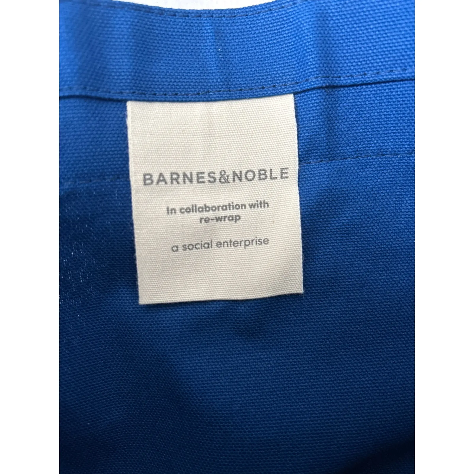 Barnes‎ & Noble B&N A Bag of Books Blue Re - Image 3