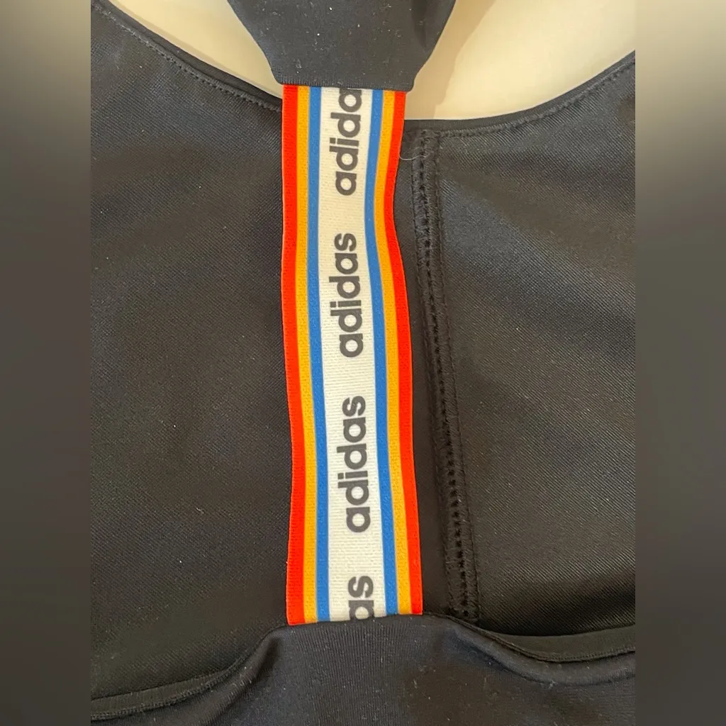 Adidas Women’s Side-Stripe Low-Impact Sports‎ Bra Size S - Image 4