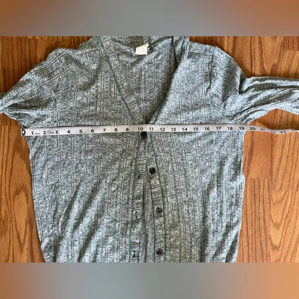 Akemi + Kin Long Line Green and White Marled Sweater Cardigan Sz M - Image 9