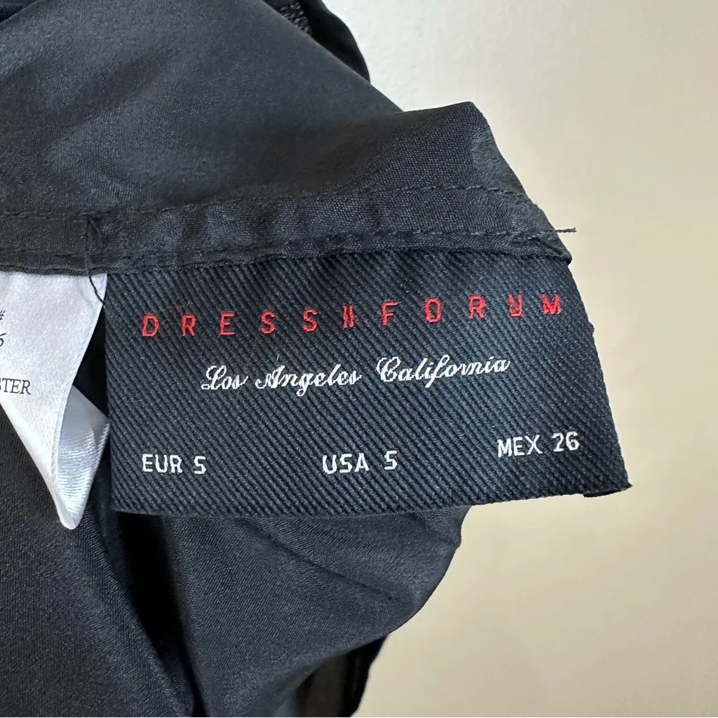 Dress Forum Los Angeles California Black Slinky Halter Blouse Small New - Image 5