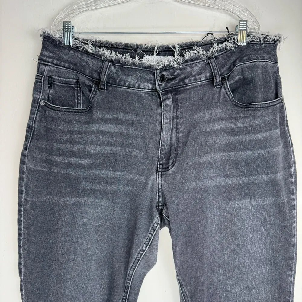 Kancan Frayed Waist High Rise Skinny Jeans Sz 20 Black Wash Distressed Hem - Image 5