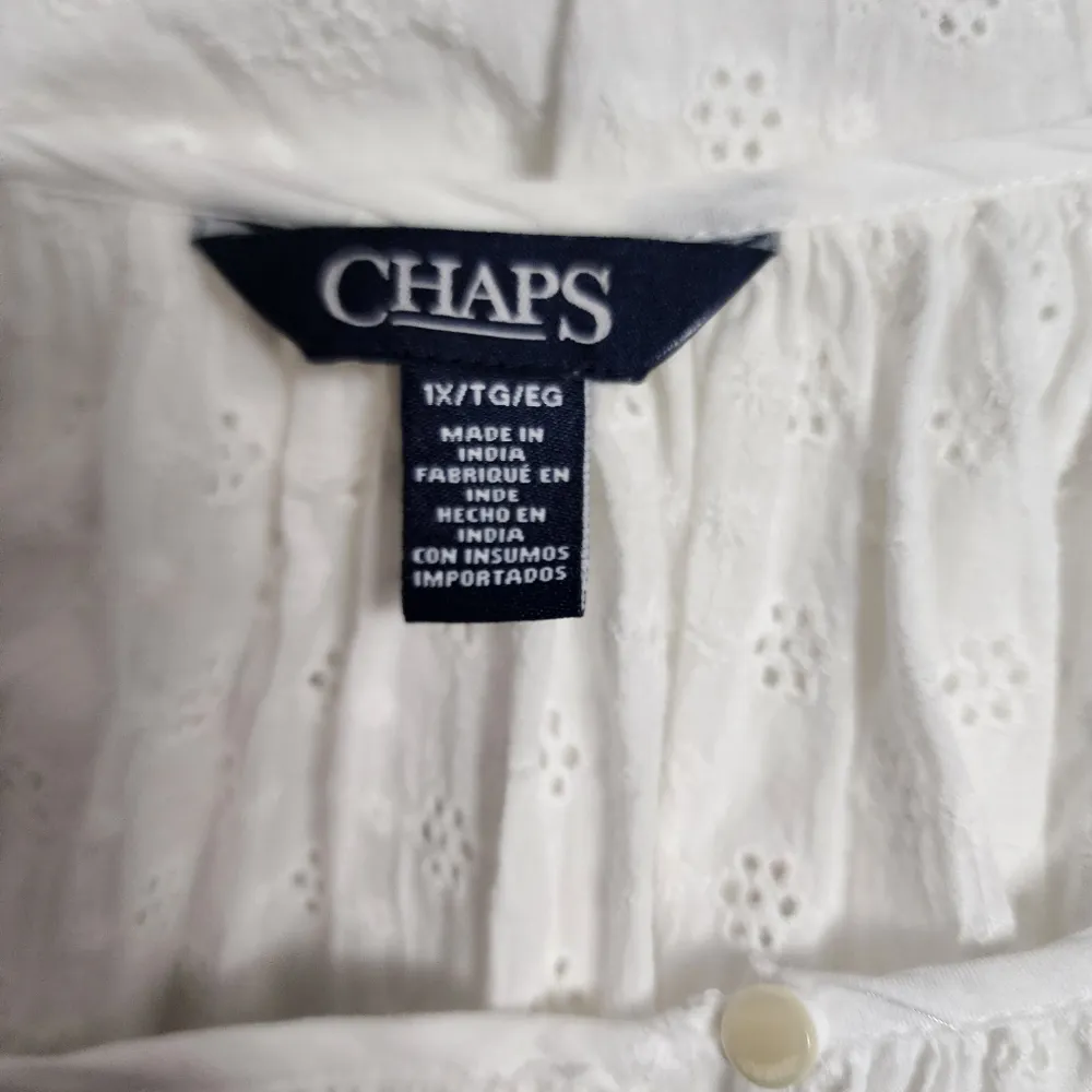 Chaps Women’s 1X White Eyelet Cotton Blouse Peasant Top Ruffle Sleeve Boho - Image 6