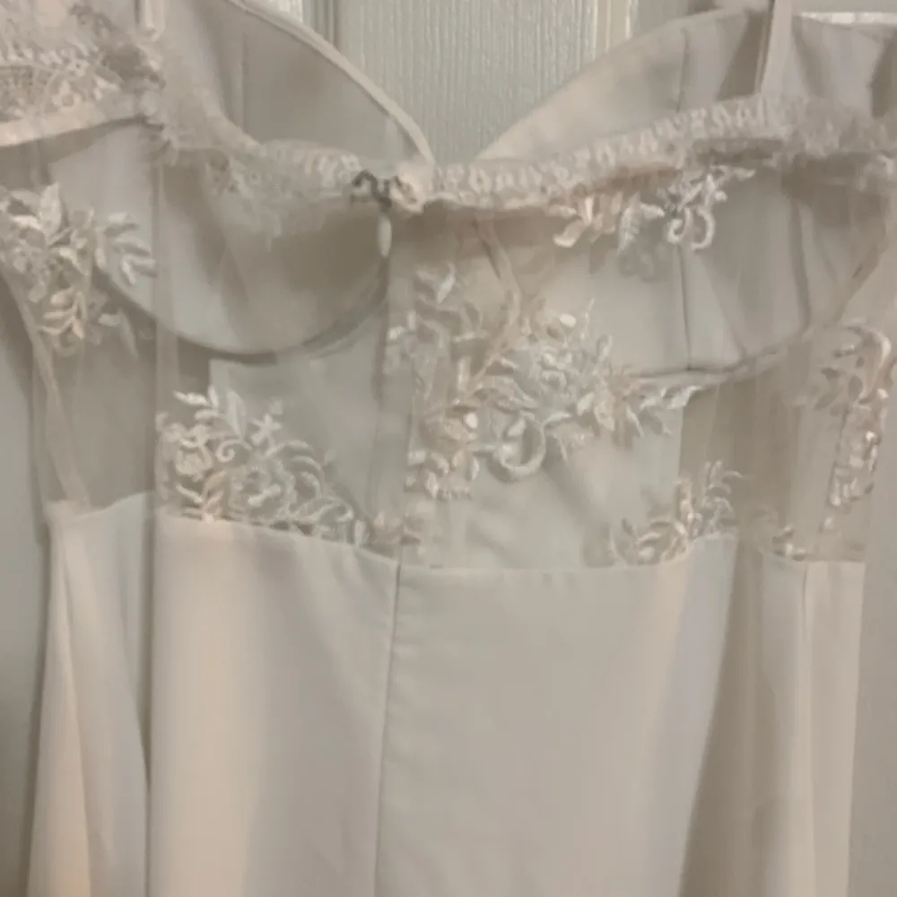 White Dress - Image 4