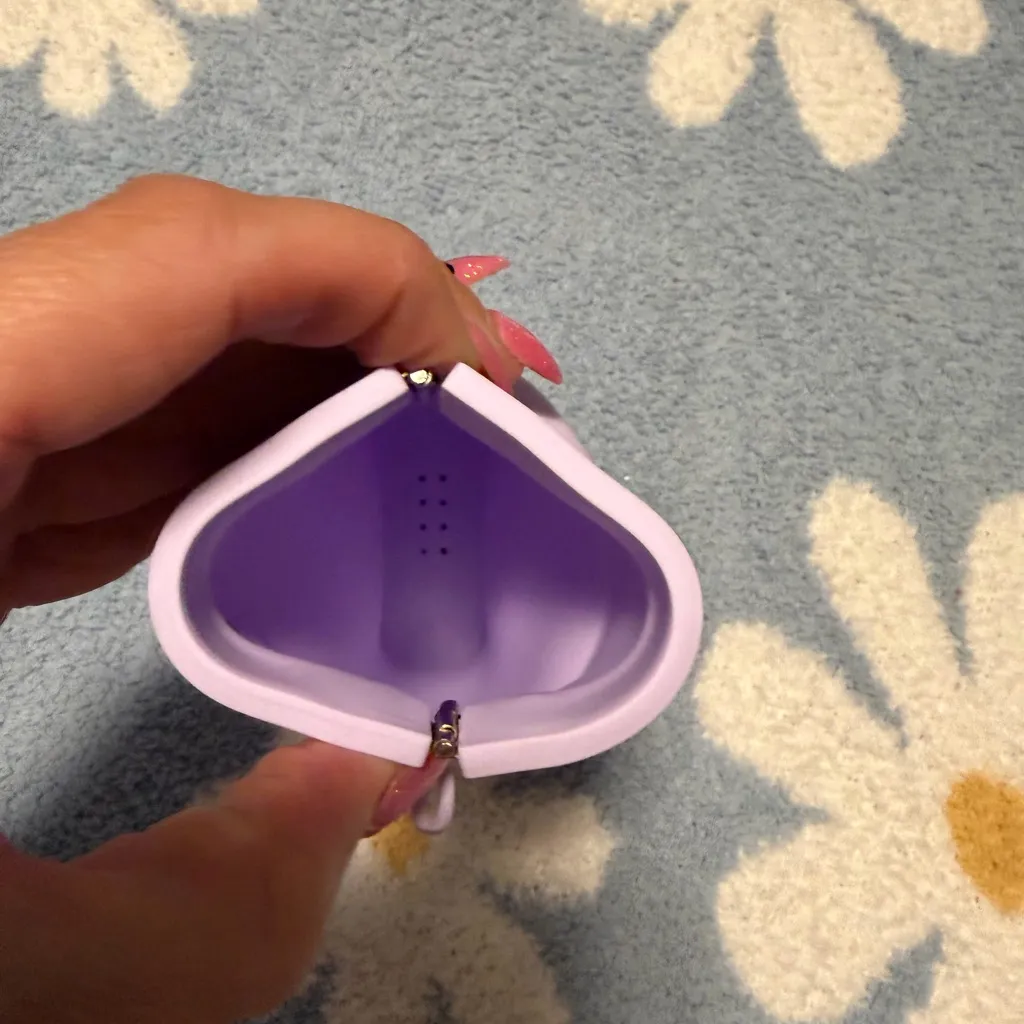 Lavender Glasses Case Purple - Image 2