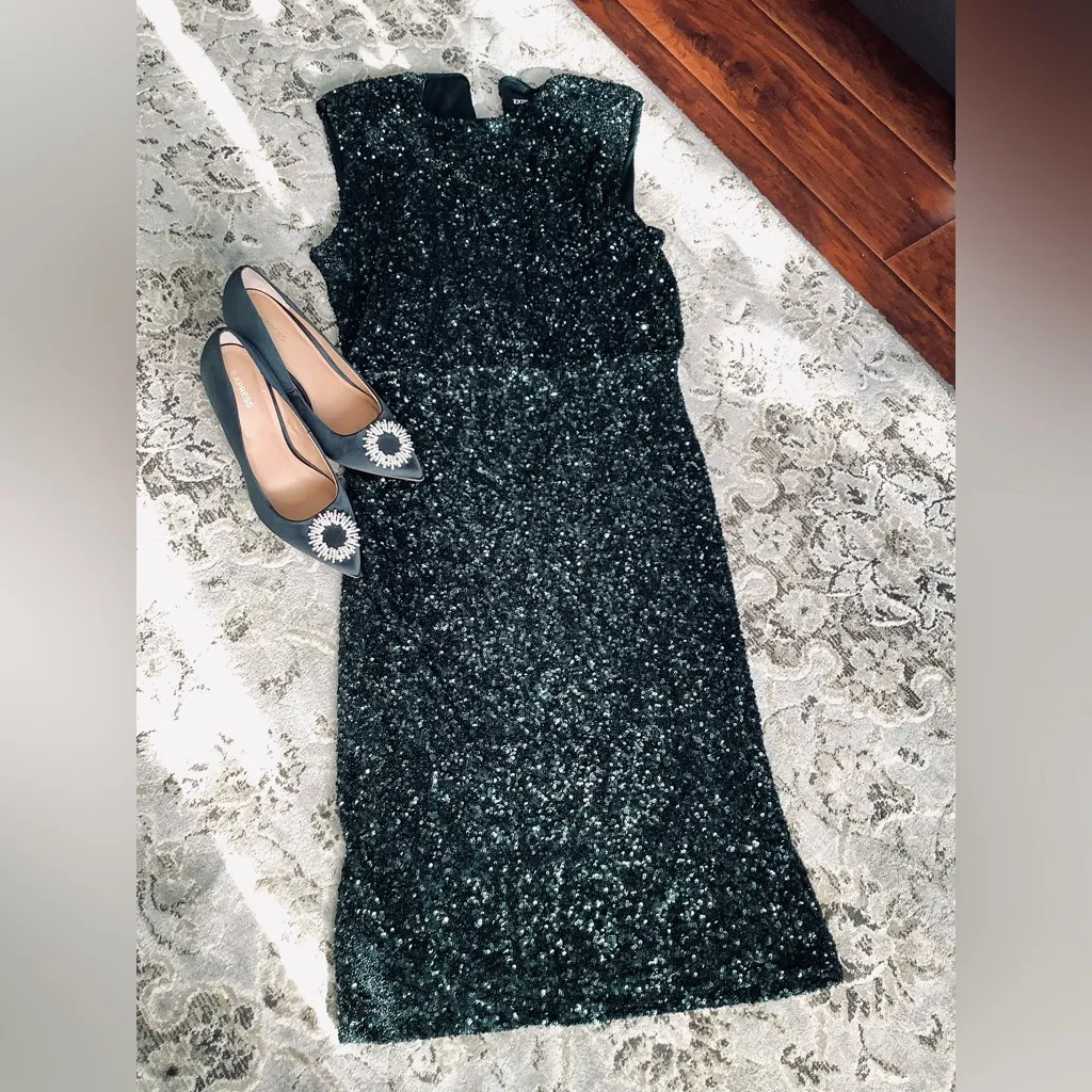 Gorgeous sequined midi dress 🔥LIKE NEW! - Image 2