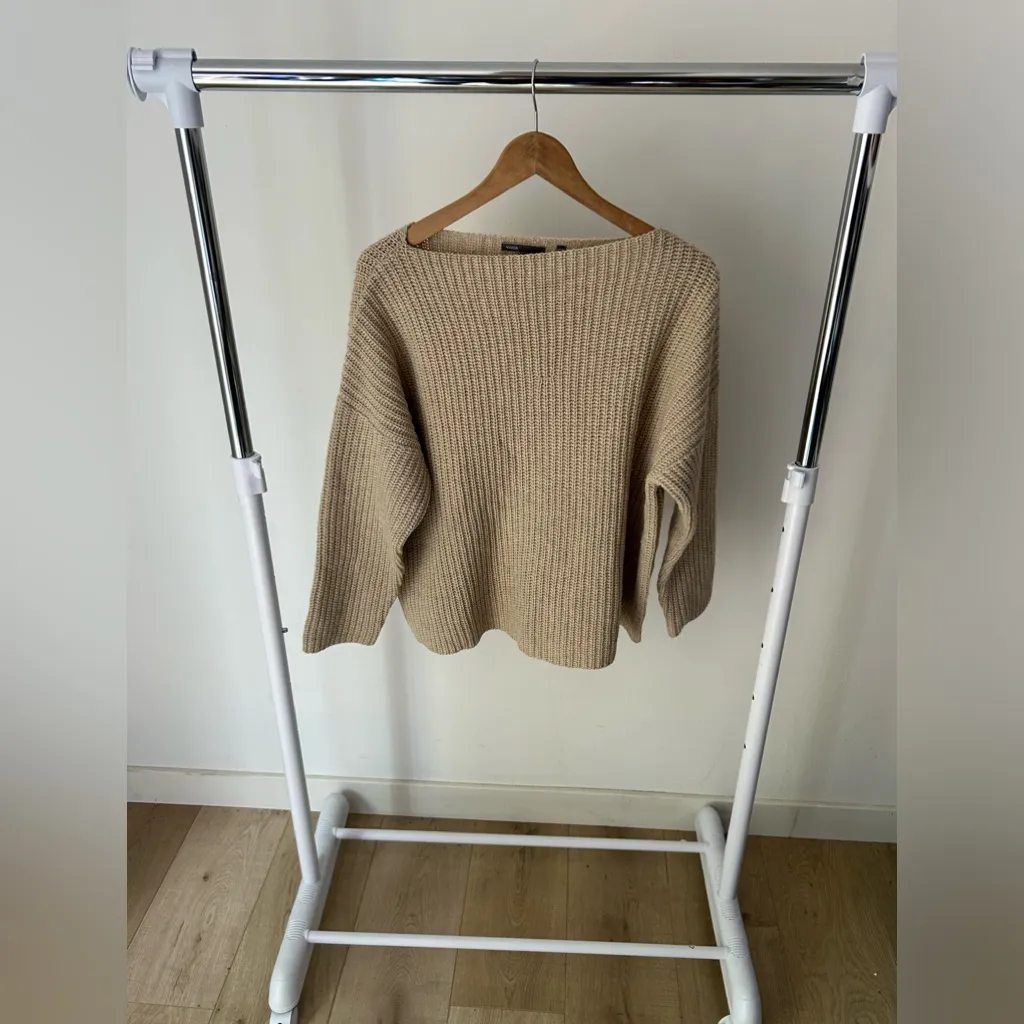 NWOT Vince.‎ Wool + Yak Beige Knit Top Size Large - Image 2