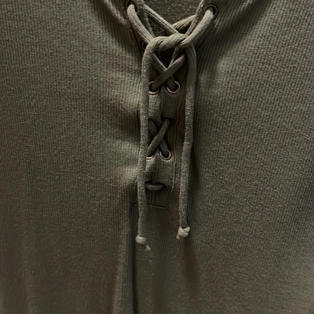 size small olive green shirt - Image 4