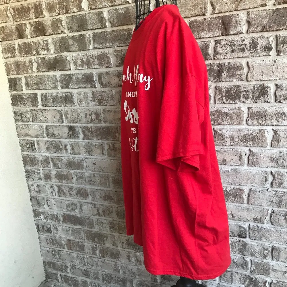 Black Friday T Shirt 2XL Sissies Sisters Red NWOT - Image 6