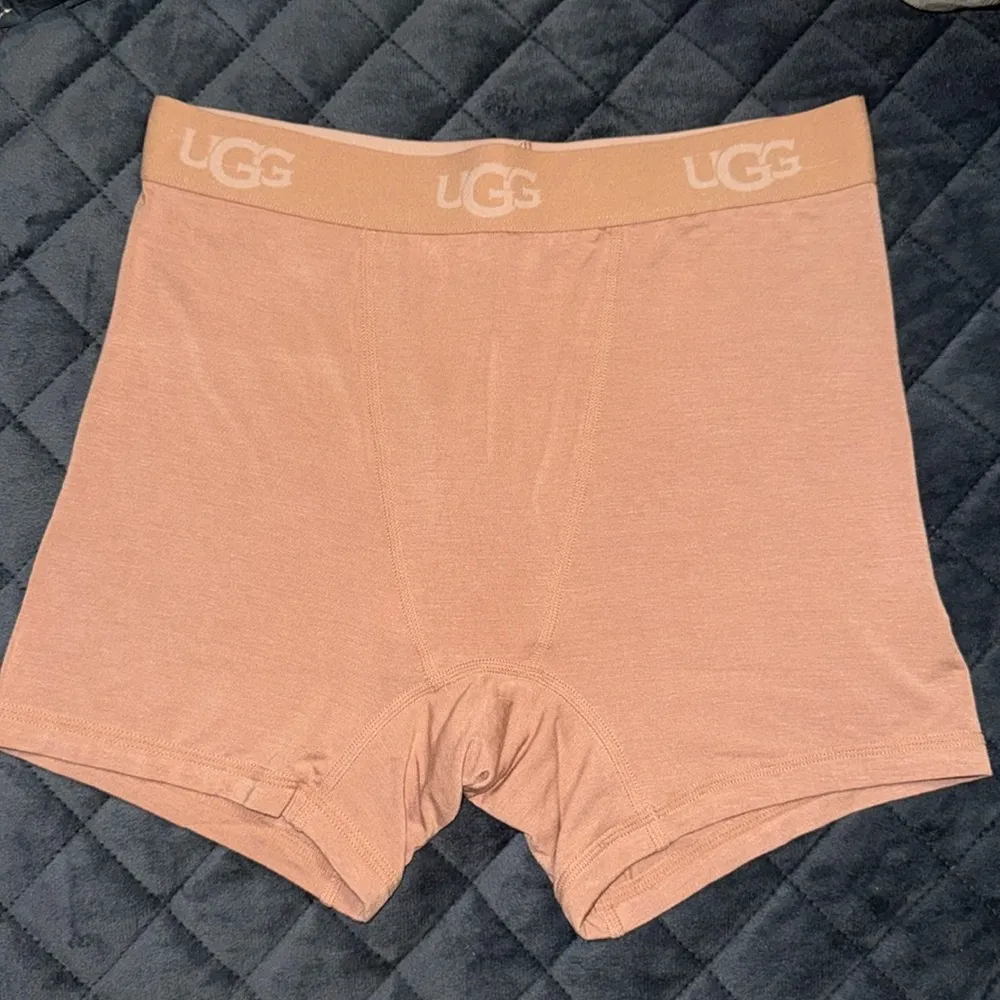 UGG Alexiah Boyshort - Image 2