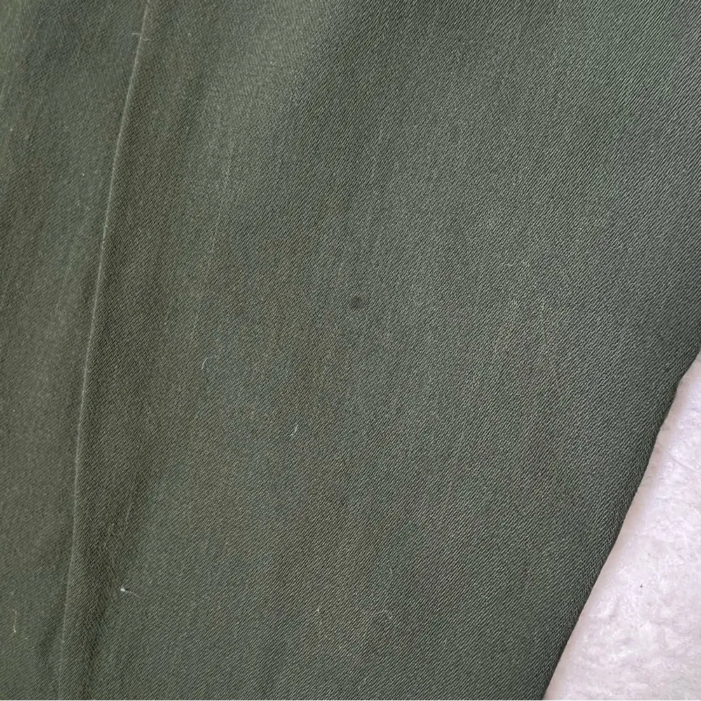 Vince Forest Green Utility Jogger Pants - Image 11