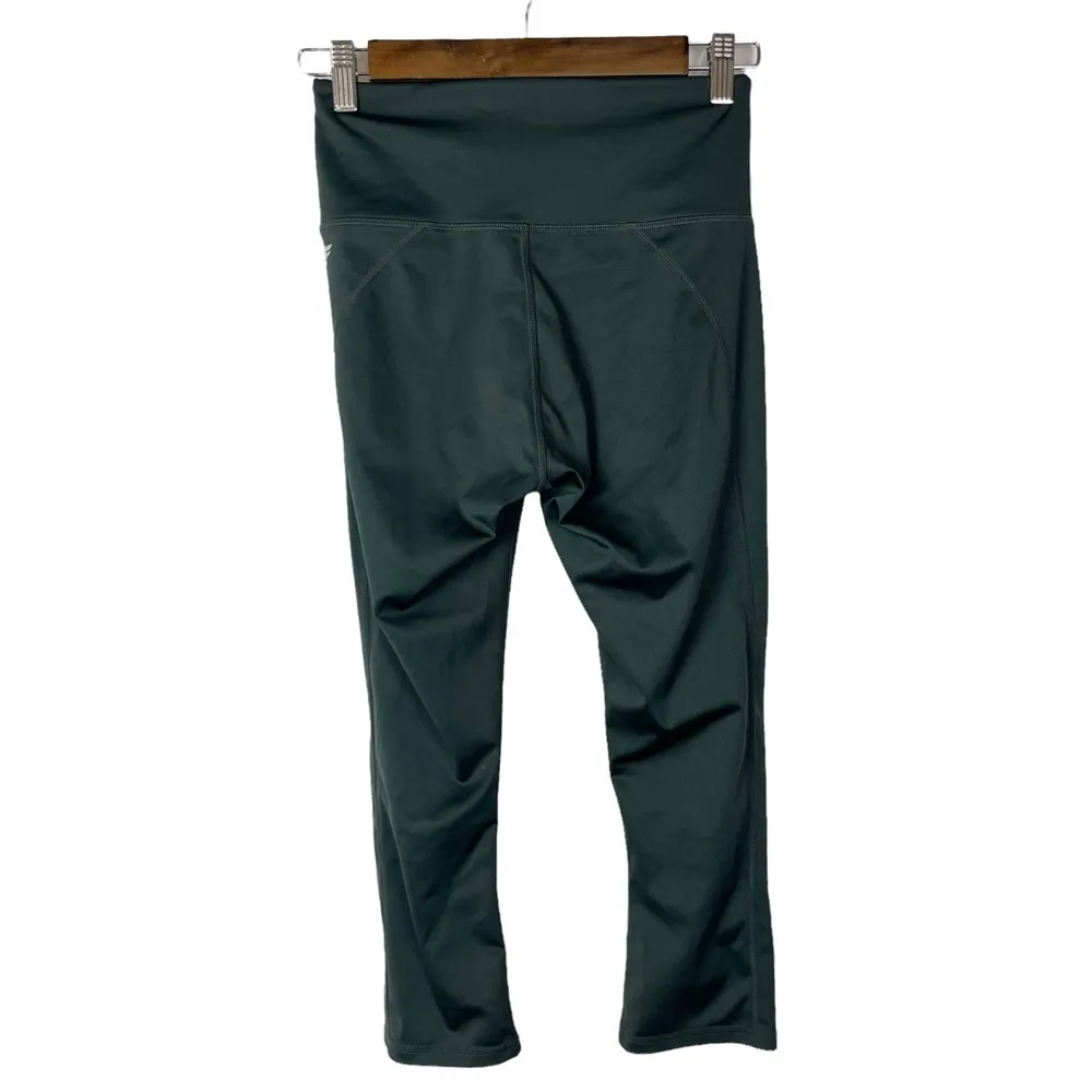 Fabletics  Pine Green Mid Rise Athletic Crop Leggings S - Image 11