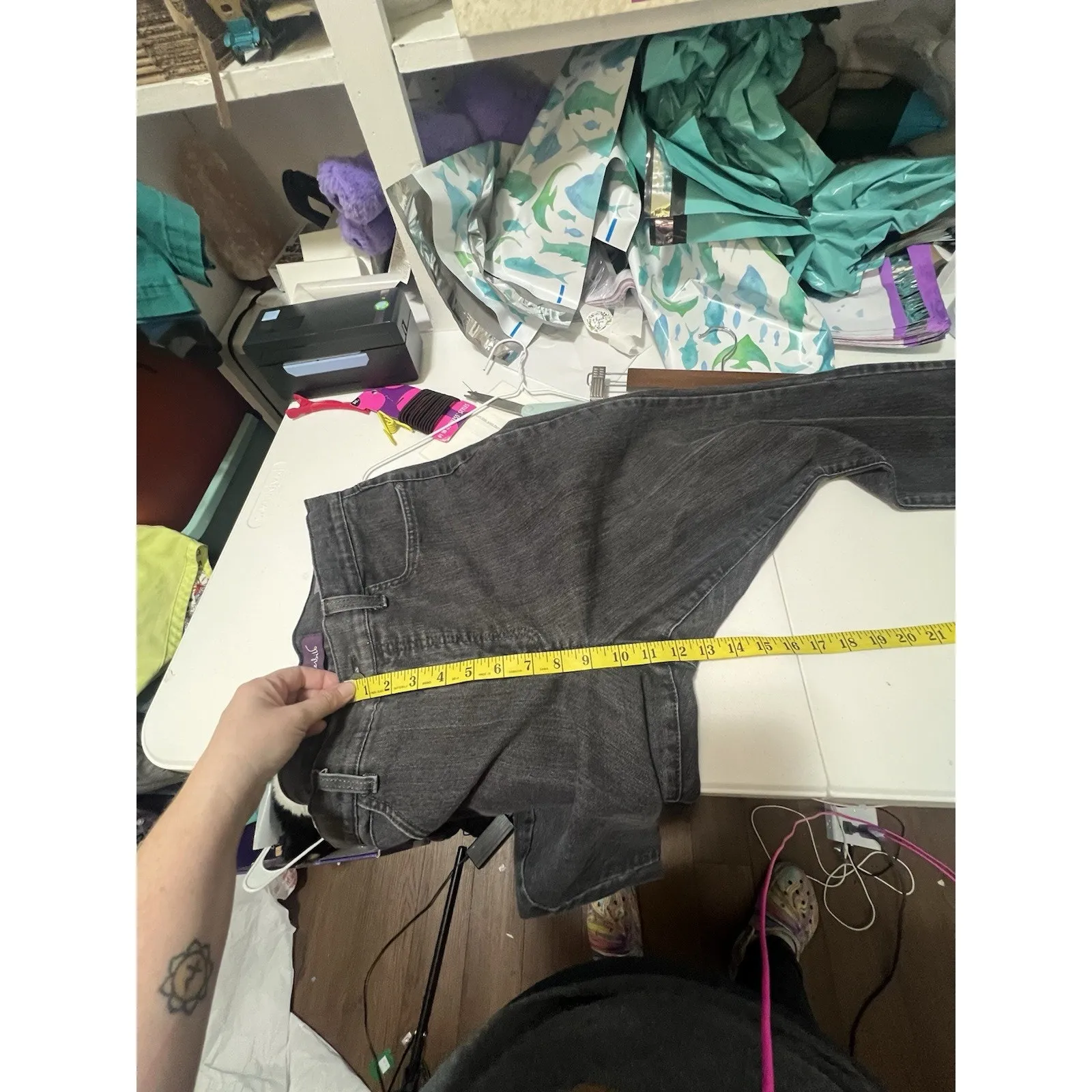 Gloria Vanderbilt Alana Bootcut Women's Black Distressed Denim Jeans Size 14 - Image 13