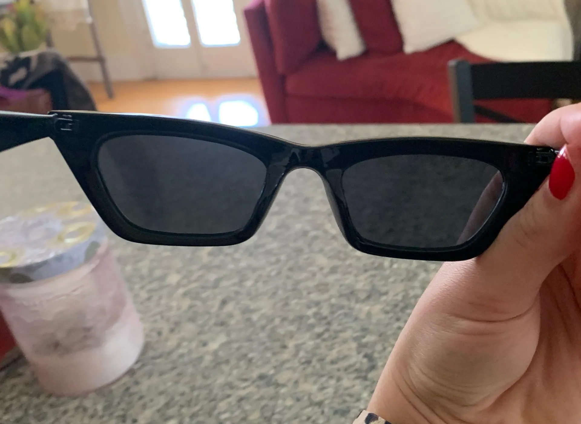 5th & Baldwin Katalina Sunglasses - Image 4