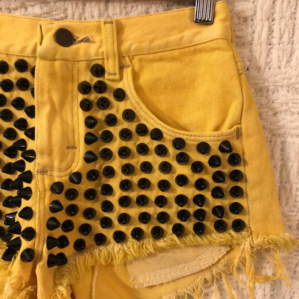 Rustler Candy Spike Shorts - Image 2