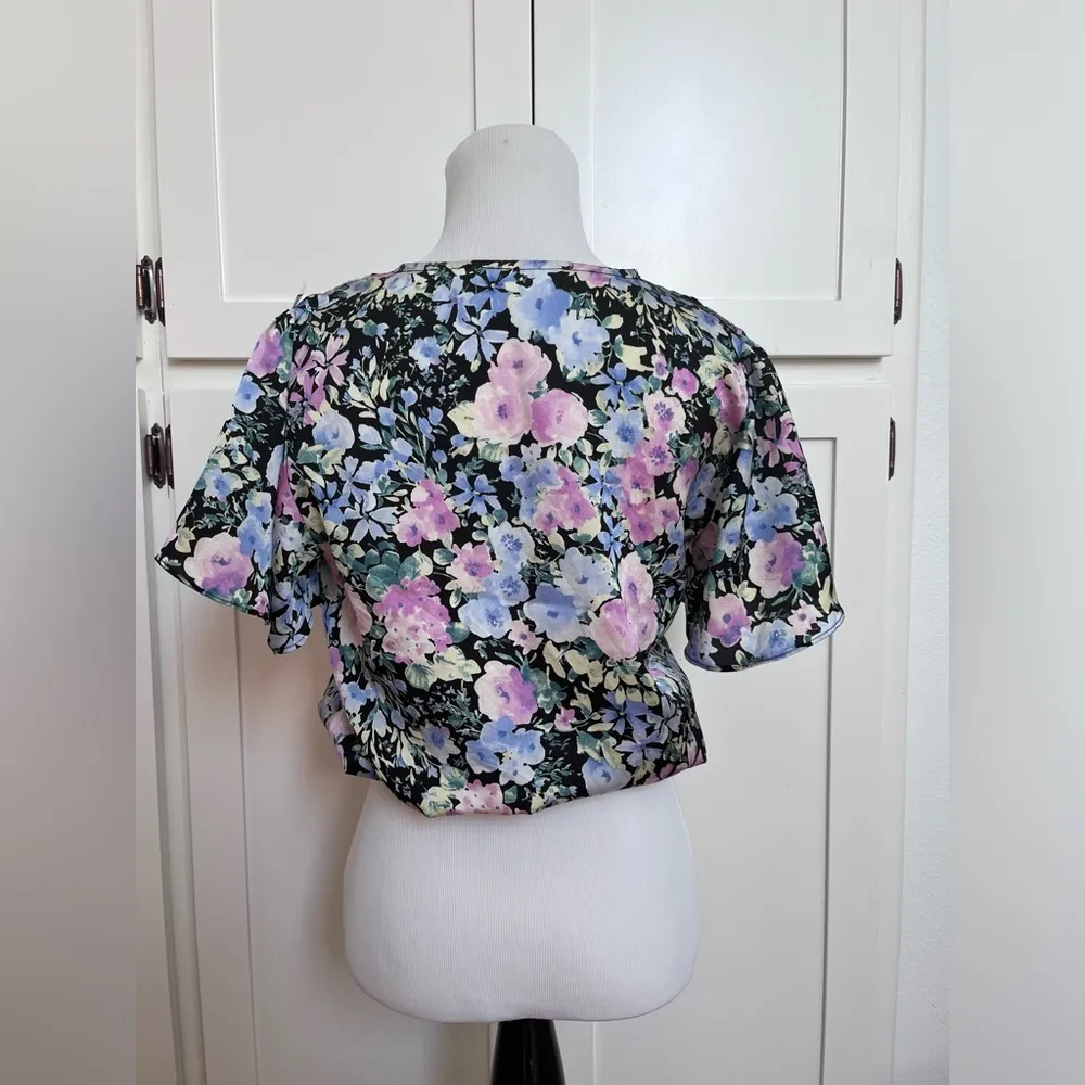 ASTR the label floral blouse - Image 2