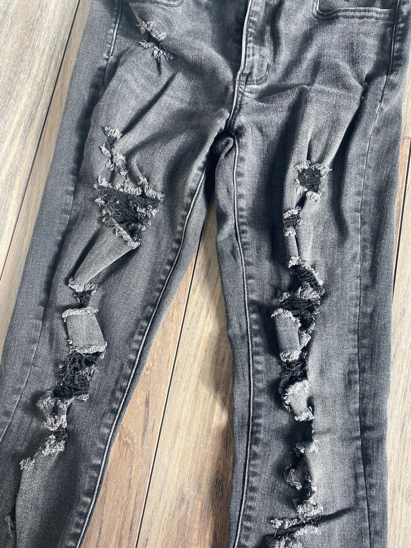 American Eagle Ripped Black Jeans - Image 2