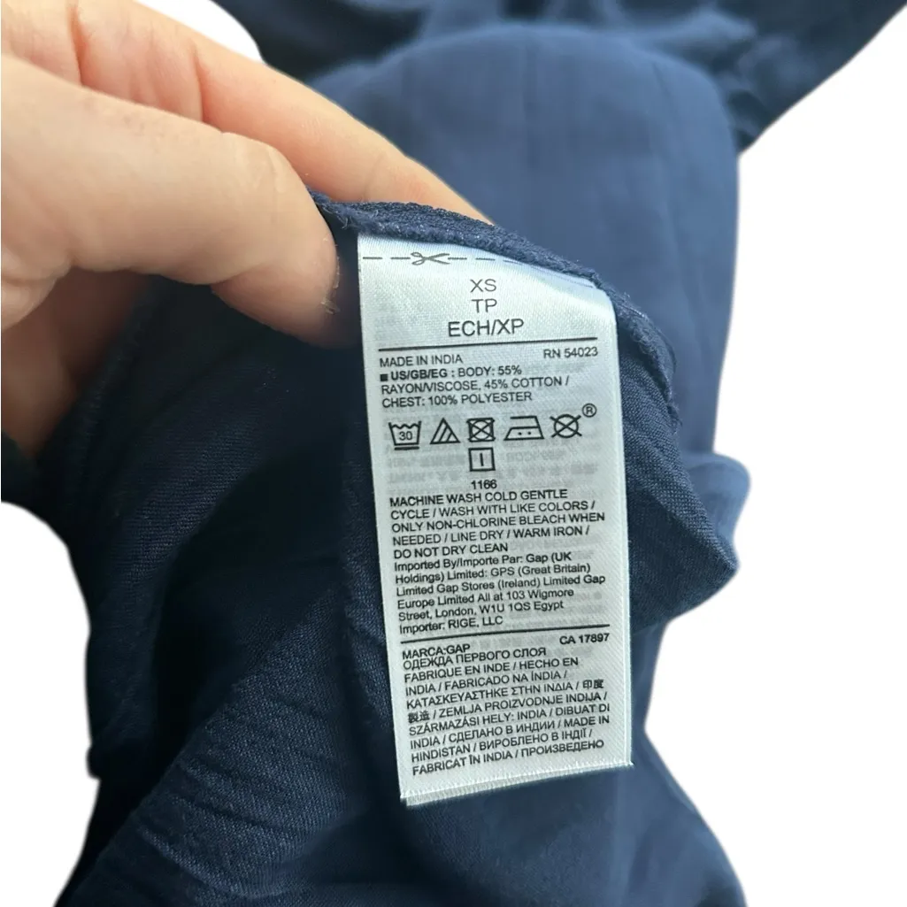GAP Women's Navy Long Sleeve Blouse - Image 8