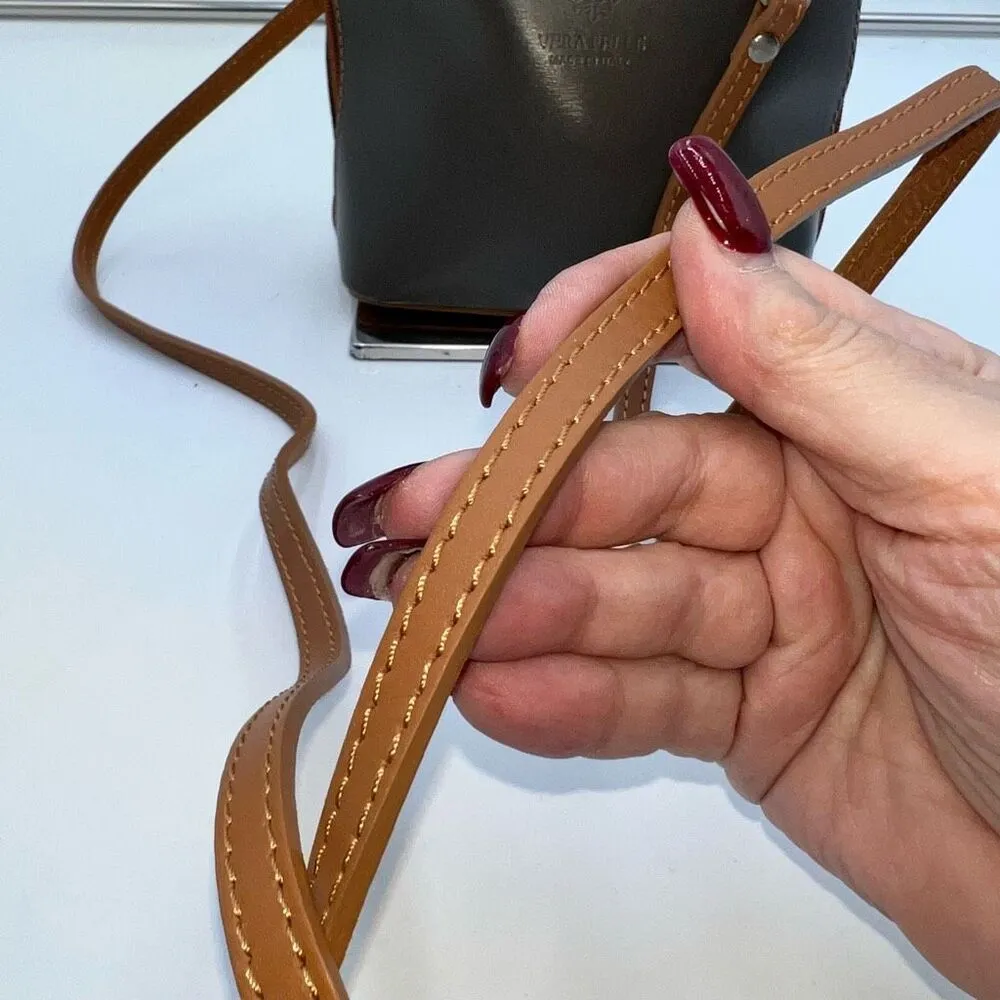 Vera Pelle Made in Italy Gray and Vachetta Leather Crossbody - Image 4