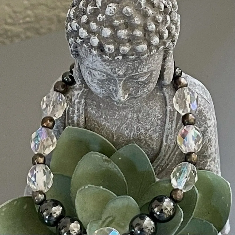 Hematite Swarovski crystal and silver bracelet - Image 10