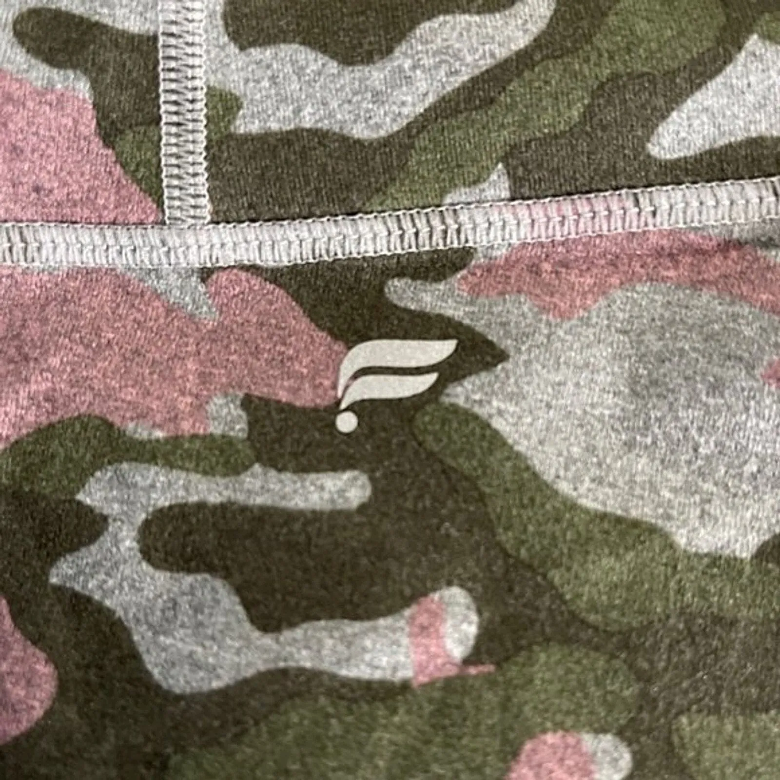 Fabletics Legging Women XS Green Pink Camo Salar Printed Powerhold Rosebloom Gym - Image 5