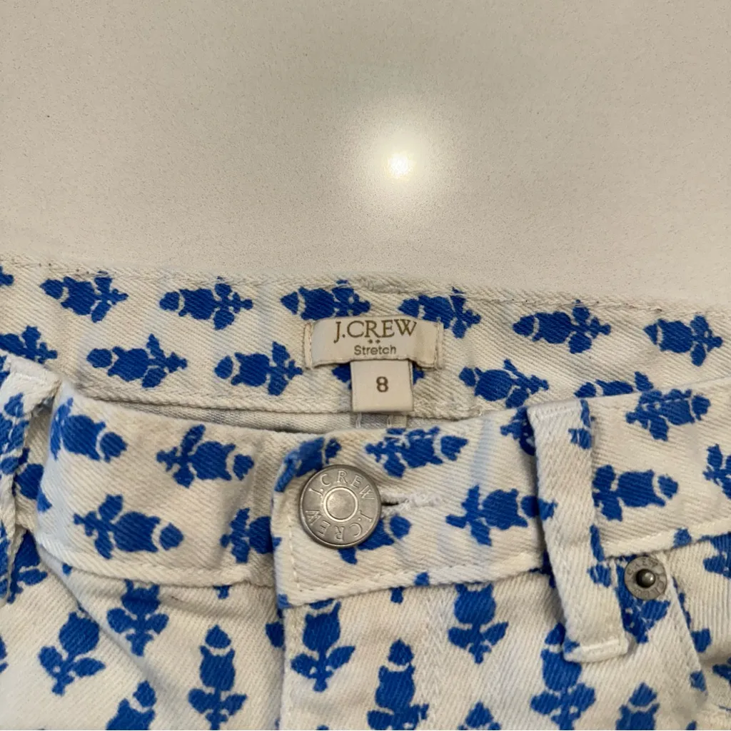 J. Crew Off White Blue‎ Floral Pattern Shorts - Image 4