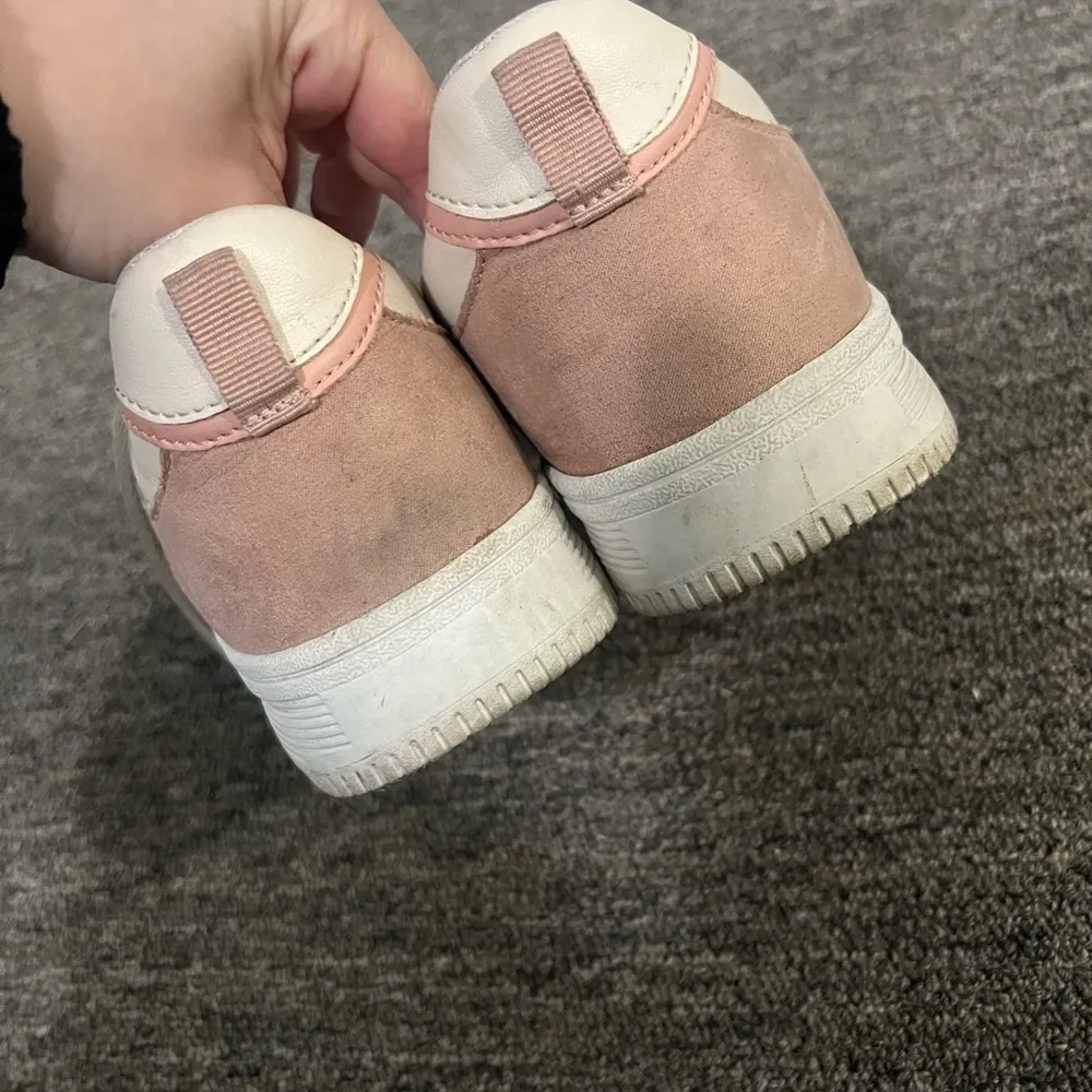 Primark Pink Lace Up Sneakers Size 8 US - Image 8