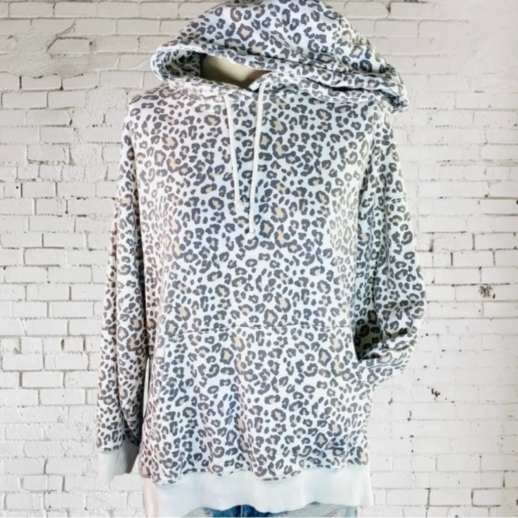 Animal Print Hoodie Sweatshirt - Image 3