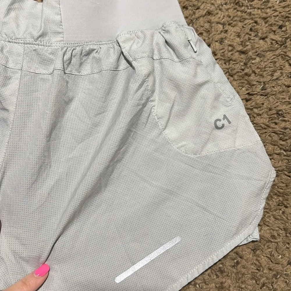 ASICS  gray shorts - Image 5