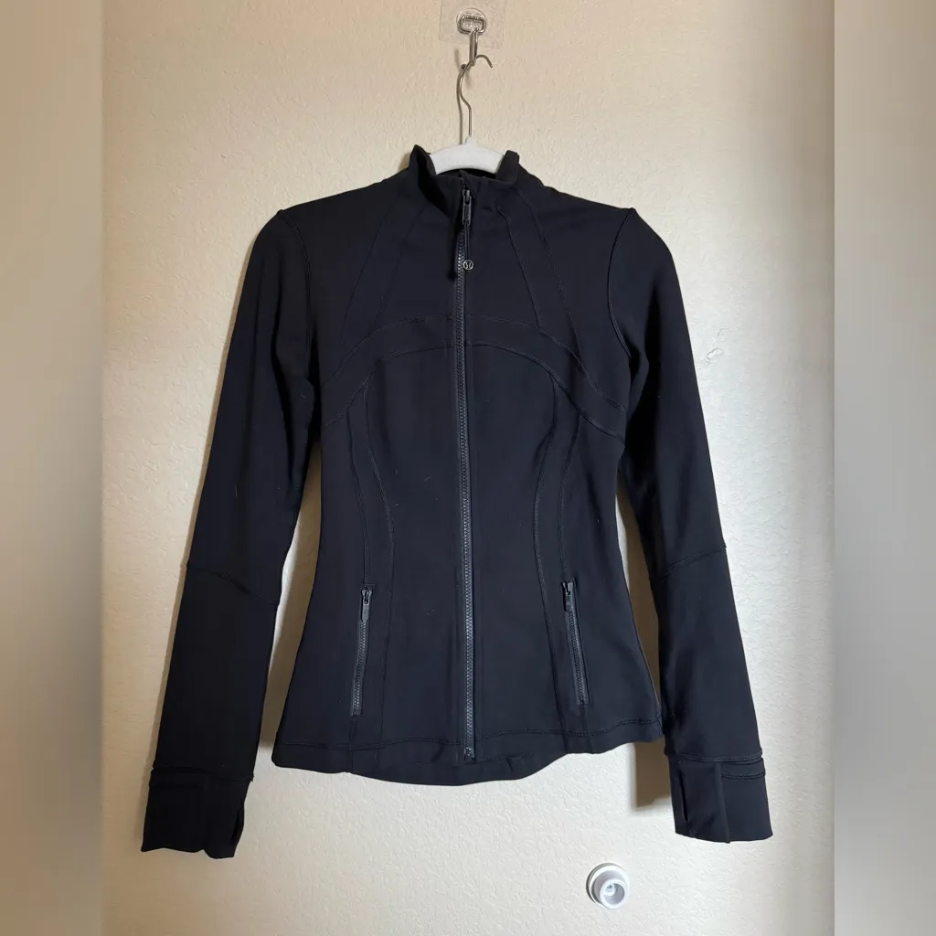Lululemon Define Jacket Nulu Sz 4 in Black - Image 4