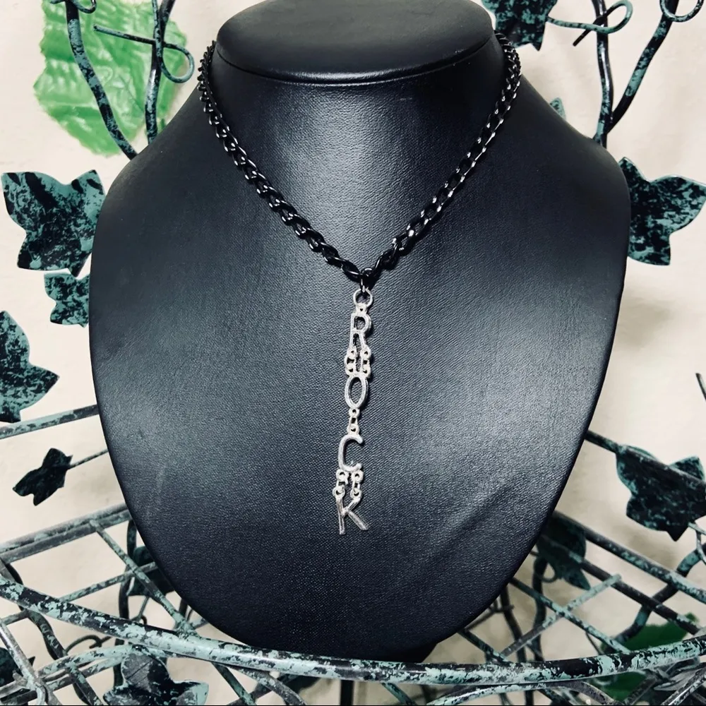 Rock Punk E girl Goth Necklace New - Image 3