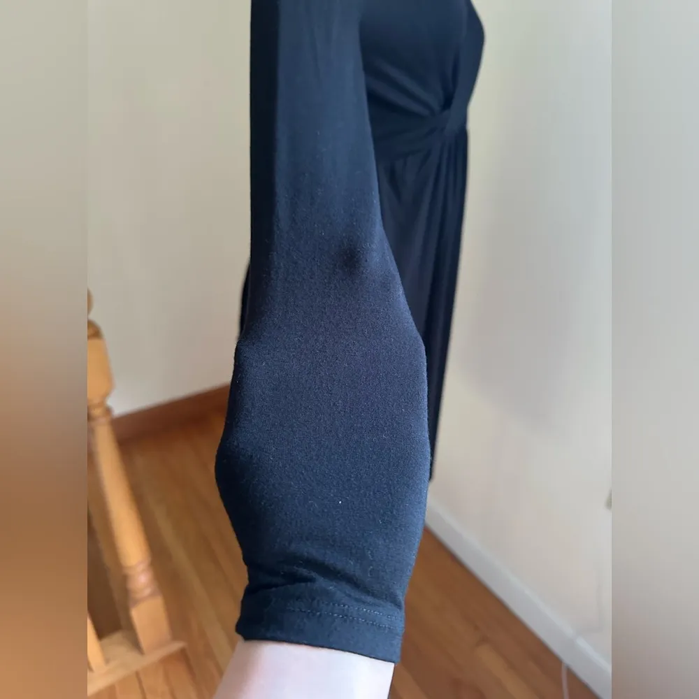 a pea in the pod Collection Black V Neck Wrap Look Fitted Dress.Tie In Back Sz S - Image 6