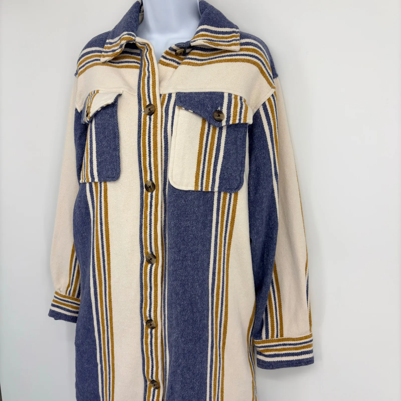 NWT Aerie Button Down Jacket Shacket S/P Striped Stripe Pockets Plaid - Image 3