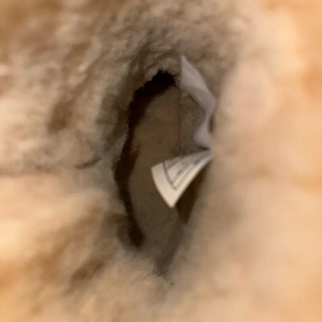 UGG Bailey Button  Australia Boots - Image 8