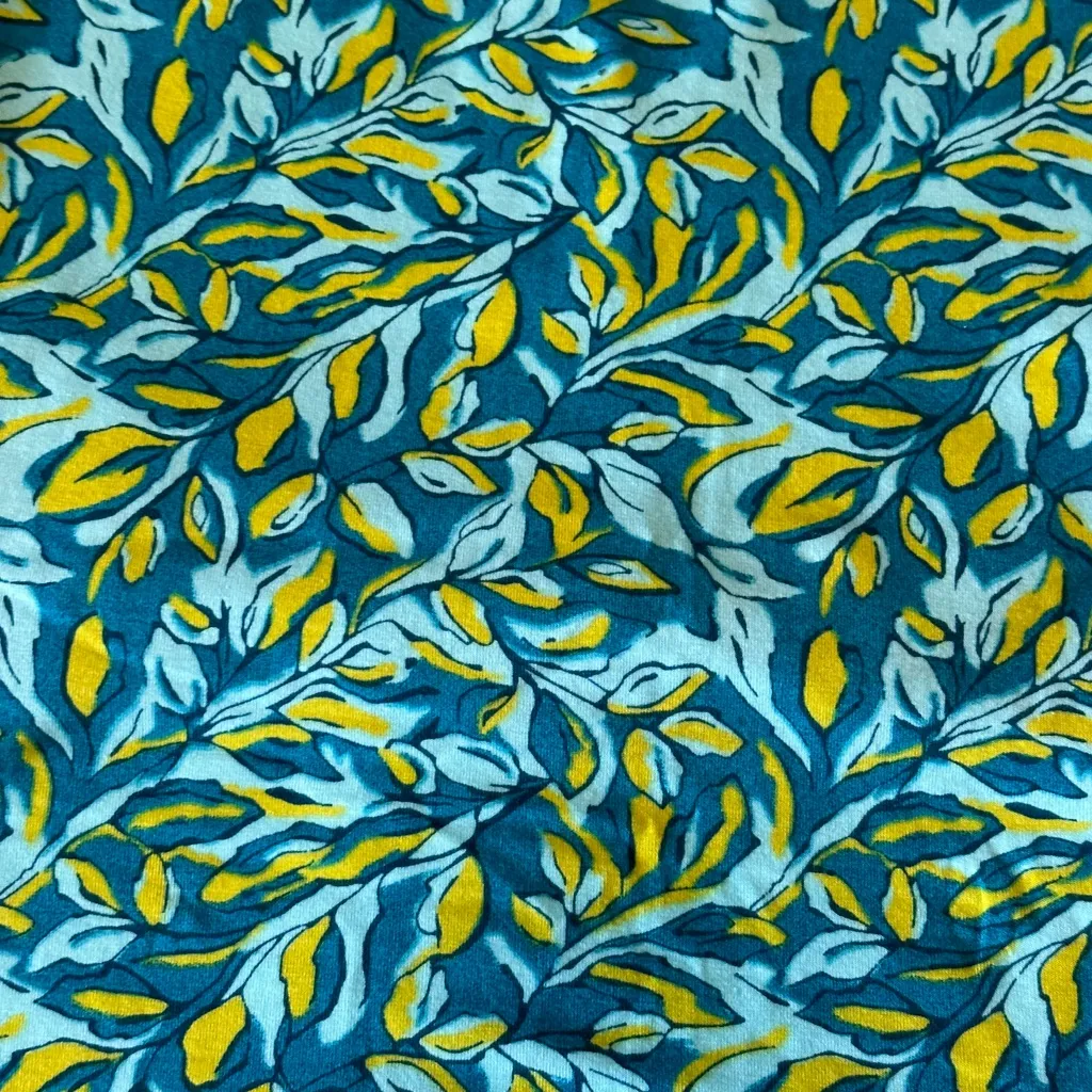 596. 5/$25 Danskin Women’s Blue & Yellow Built in bra Workout Top - Image 2