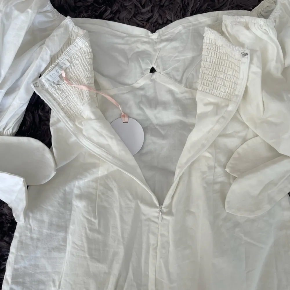 MORE TO COME Amora Bow Mini Dress in White - Image 7