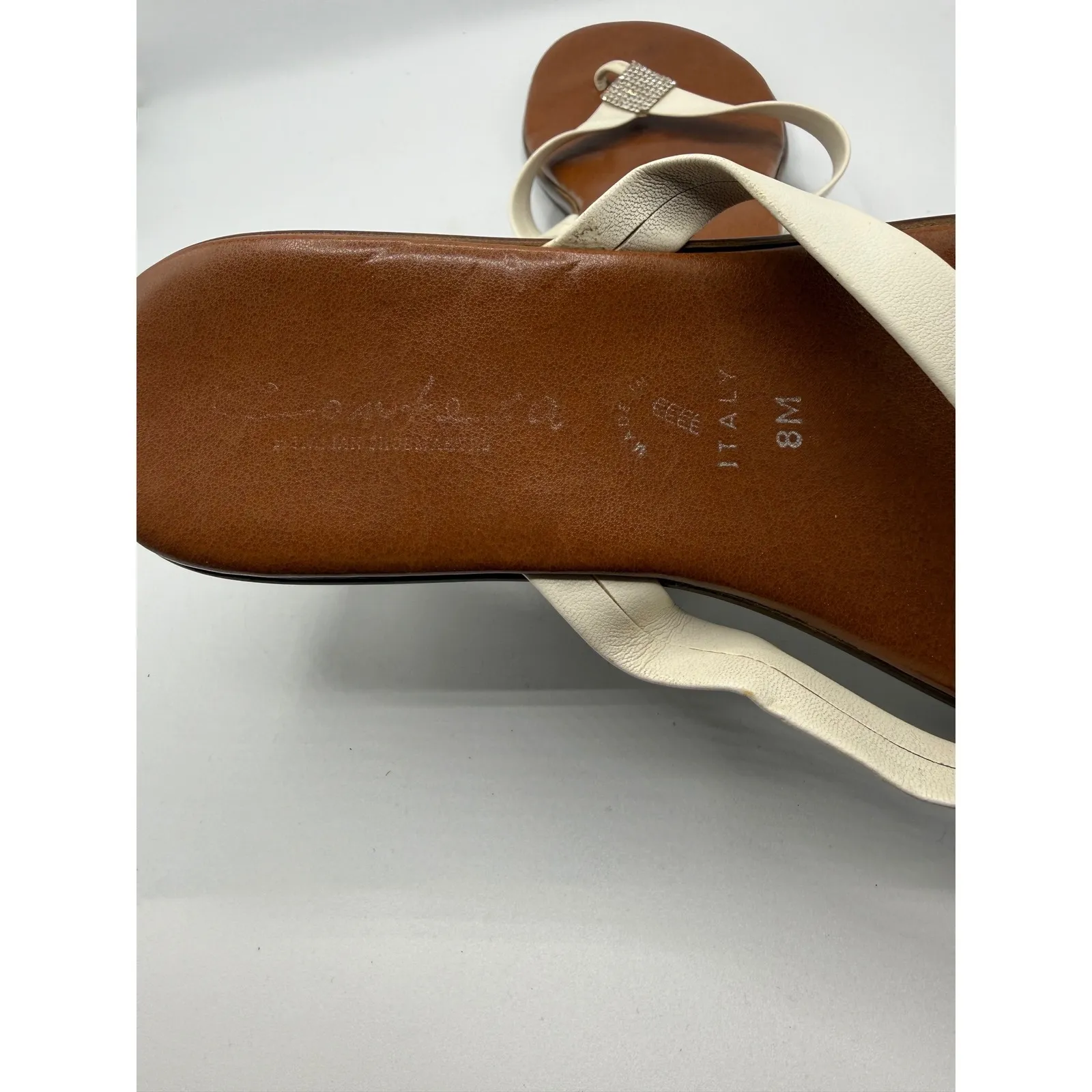 Italian Shoemaker Women 8M Rhinestone Flip Flops Thong Sandals Sparkle Shoes - Image 6