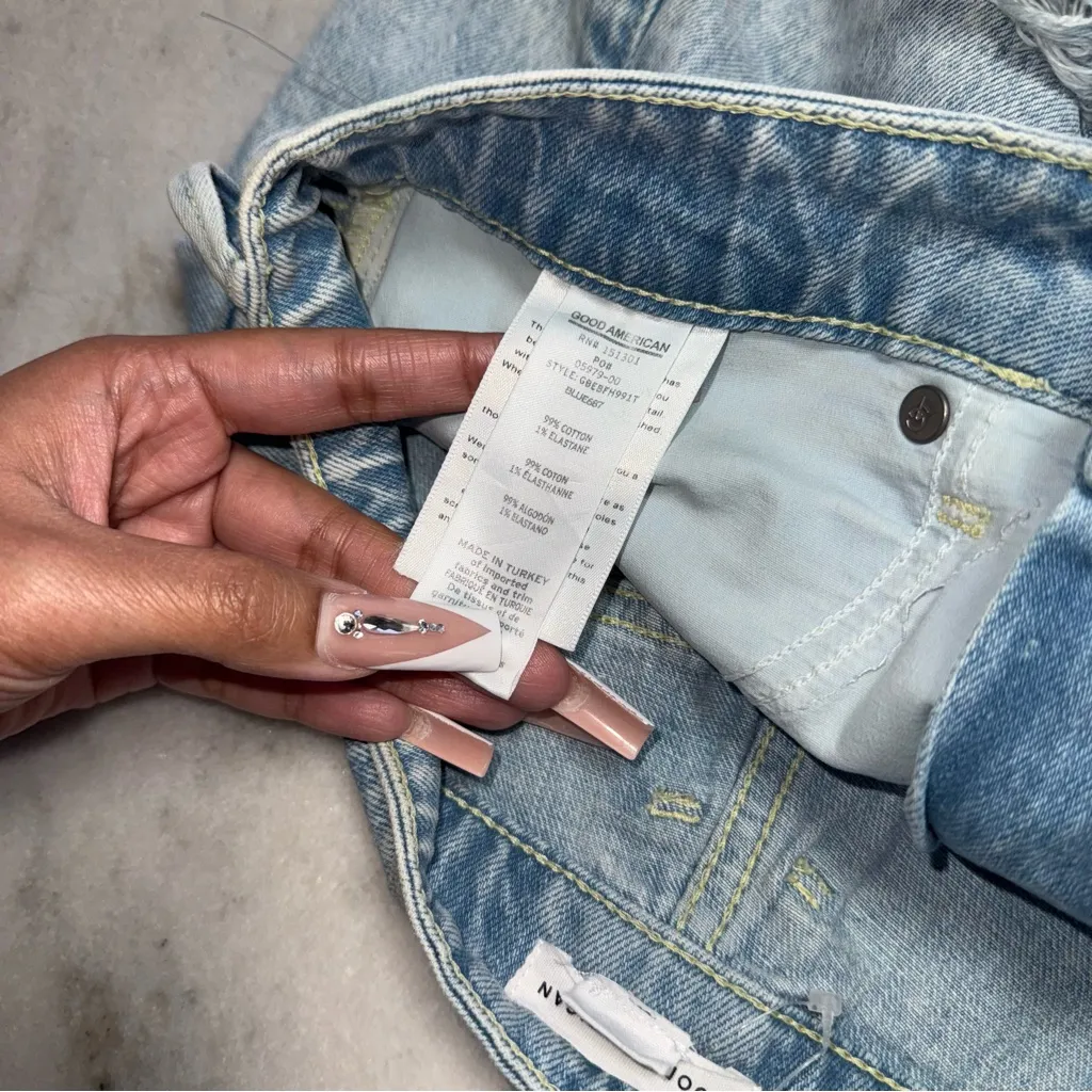 New Good American Good American Bombshell Shorts with Exposed Button Fly - Image 13