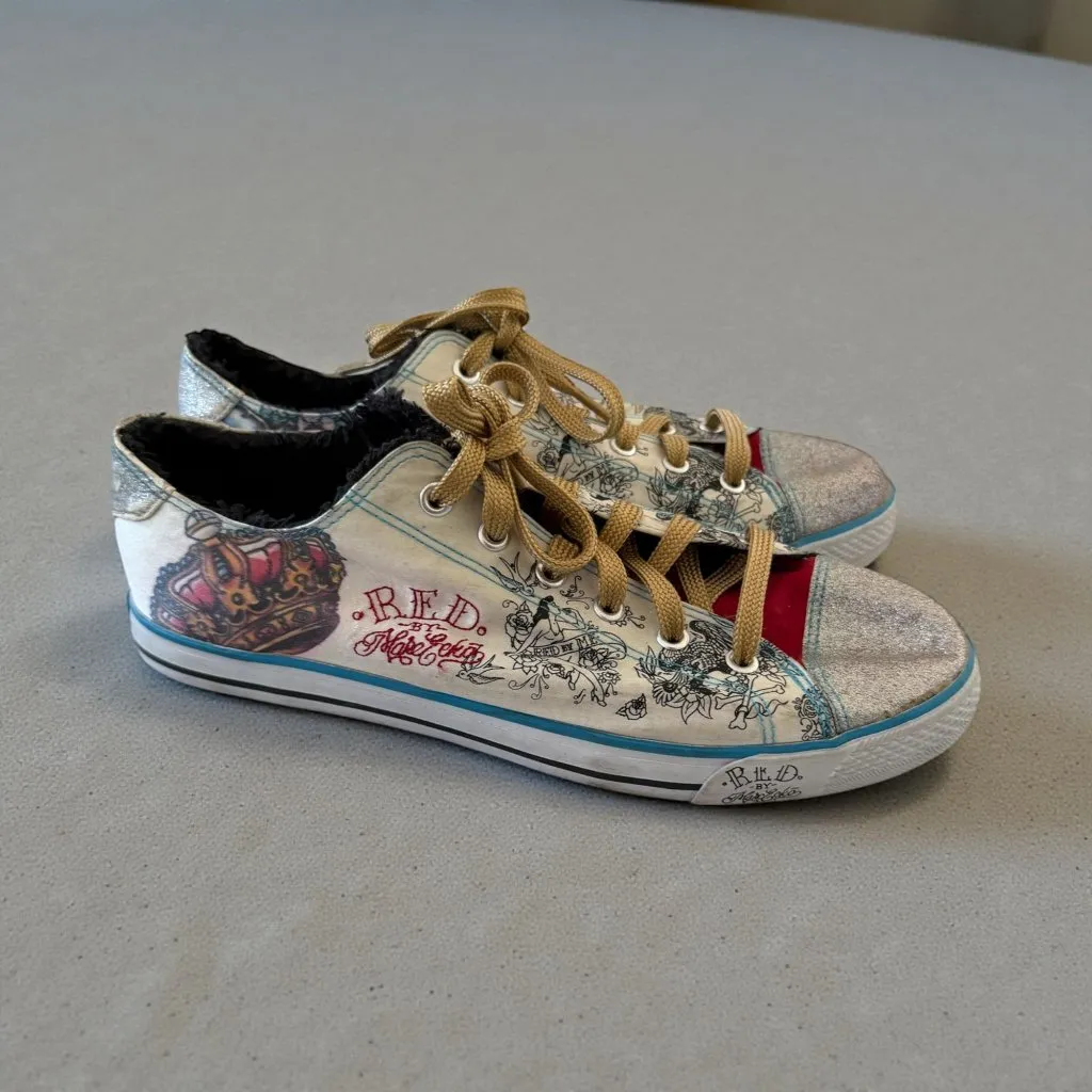 MARC ECKO Red Women's Patterned Glitter Sneakers Size 9 Silver - Image 2