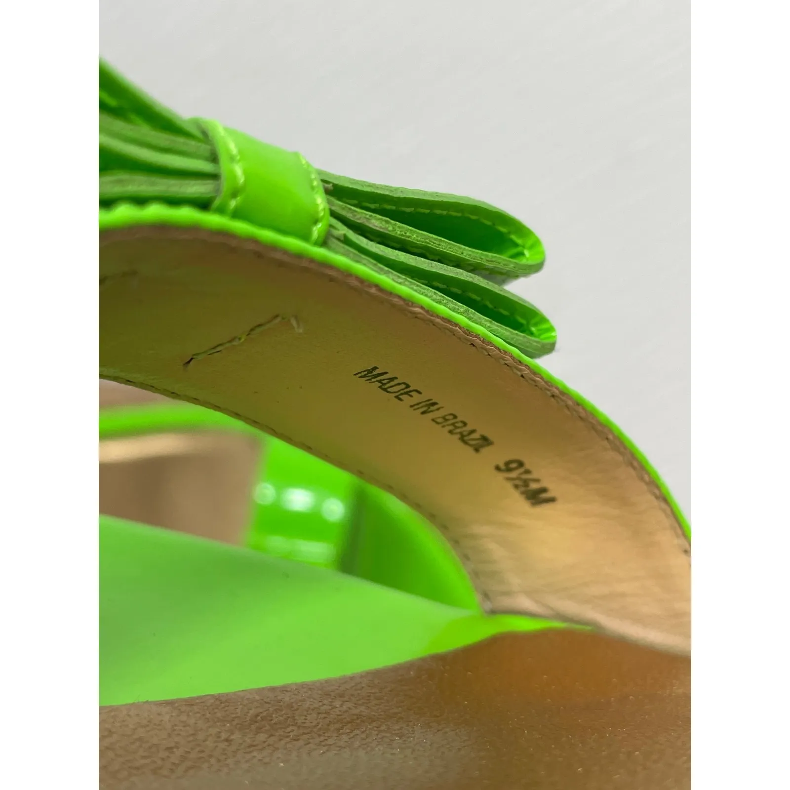 Kate Spade‎ New York Green Patent Leather Cork Wedge Bow Sandals Size 9.5 - Image 7