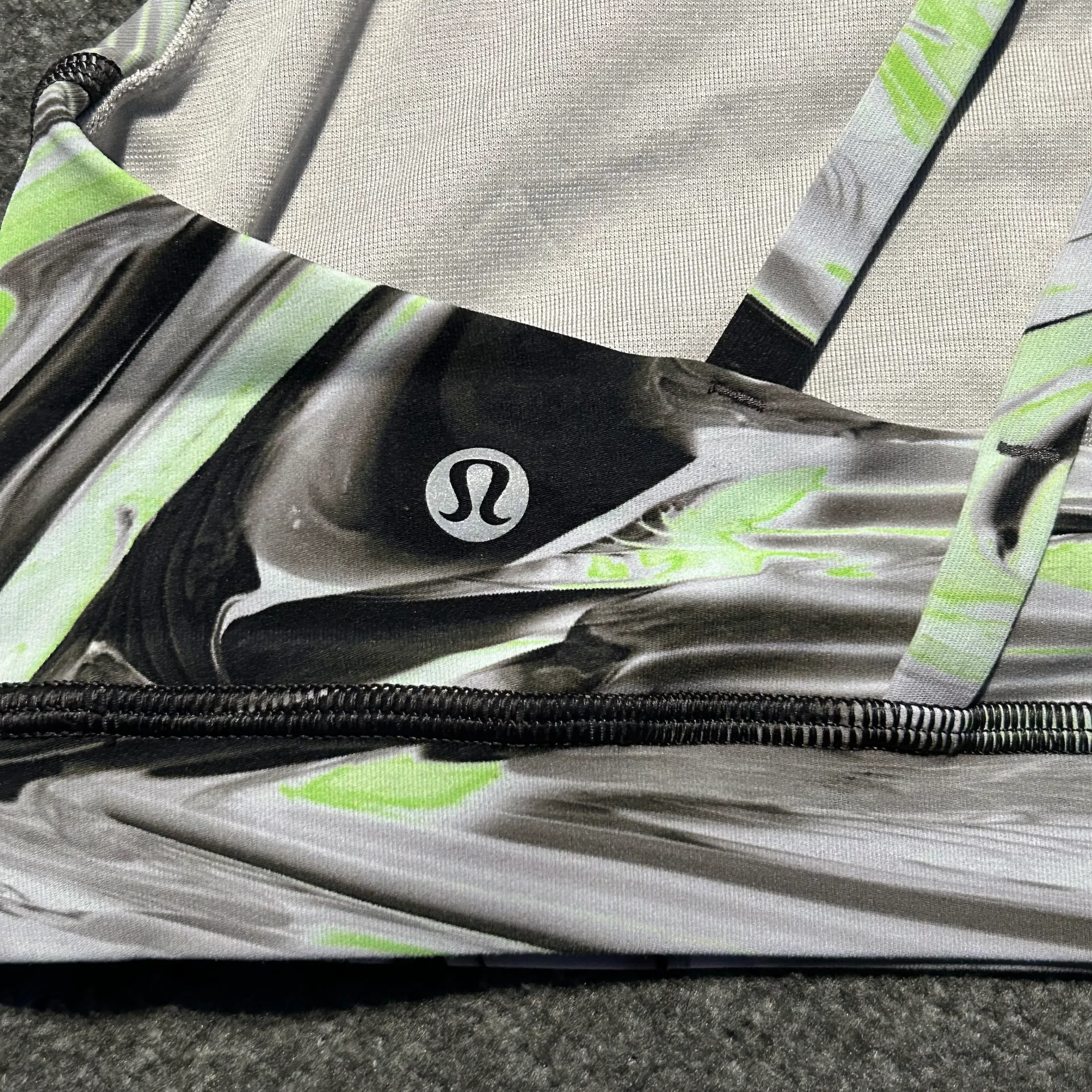 Energy Bra Size 6 Medium Support B/C Cup Paint Glide Warp Multi - Image 3