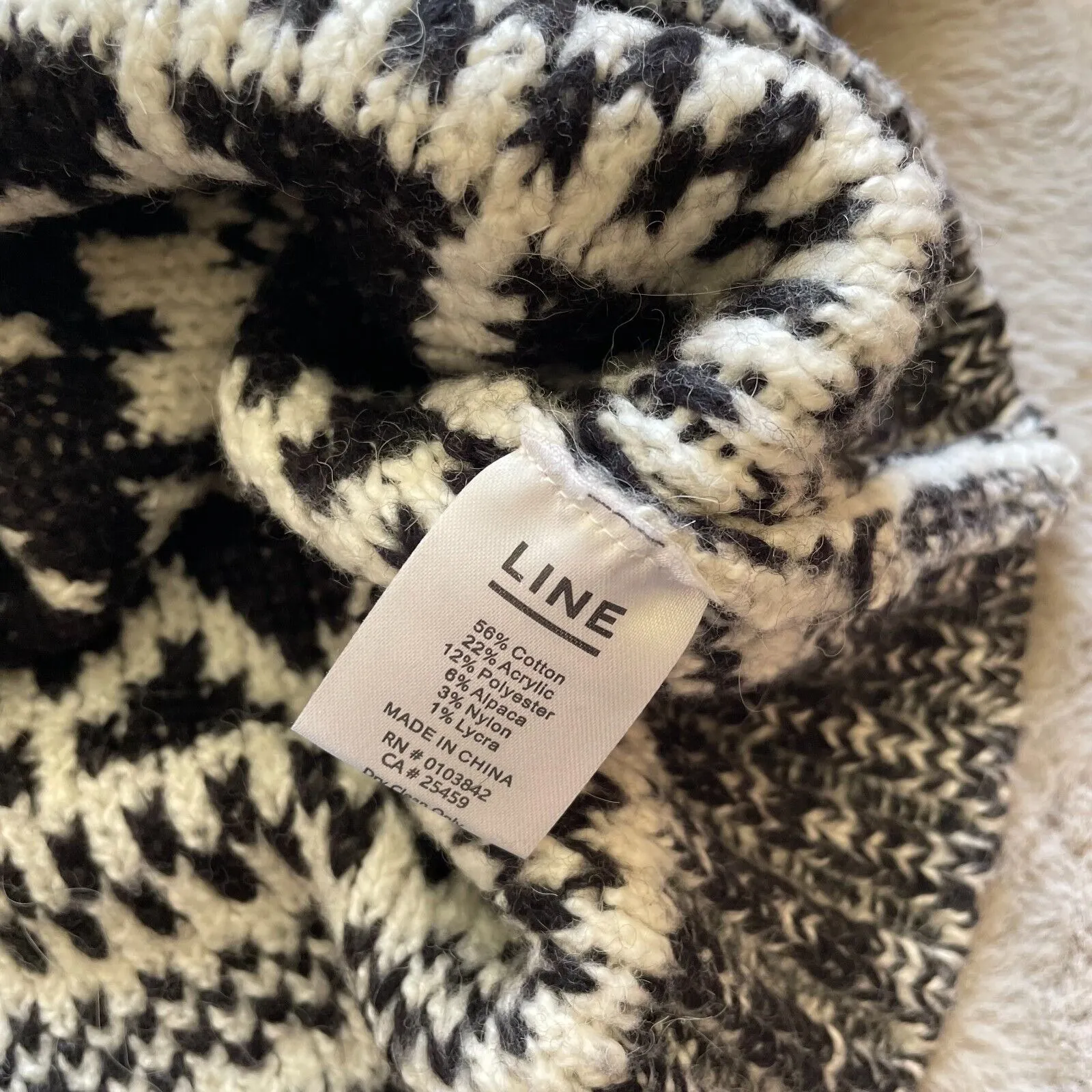 LINE Women's‎ Black & White Knit Nordic Sweater Size L/G Alpaca Blend Winter - Image 7