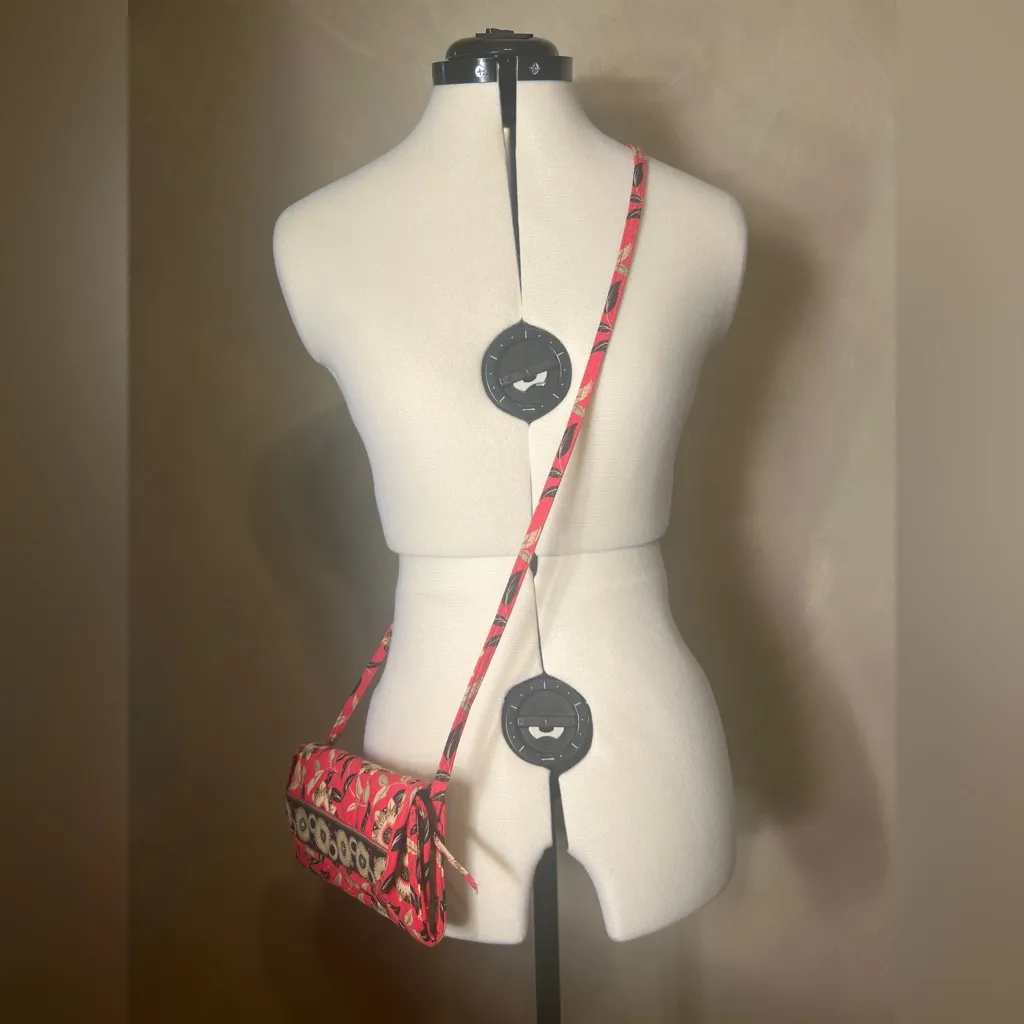 Maggi B Womens Quilted Floral 100% Cotton MultiPocket Wallet Crossbody/Purse Bag Red - Image 3