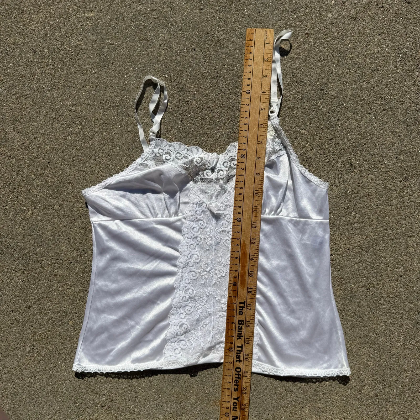 Vintage Ashley Taylor Ivory White Lace Scalloped Cami Slip Tank Top Nylon MEDIUM - Image 8