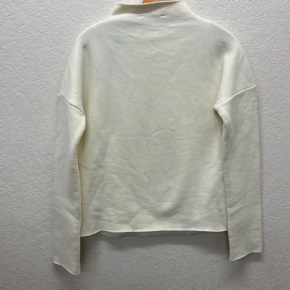 Lime & Vine Ivory Raw Hem Sweatshirt S White - Image 4