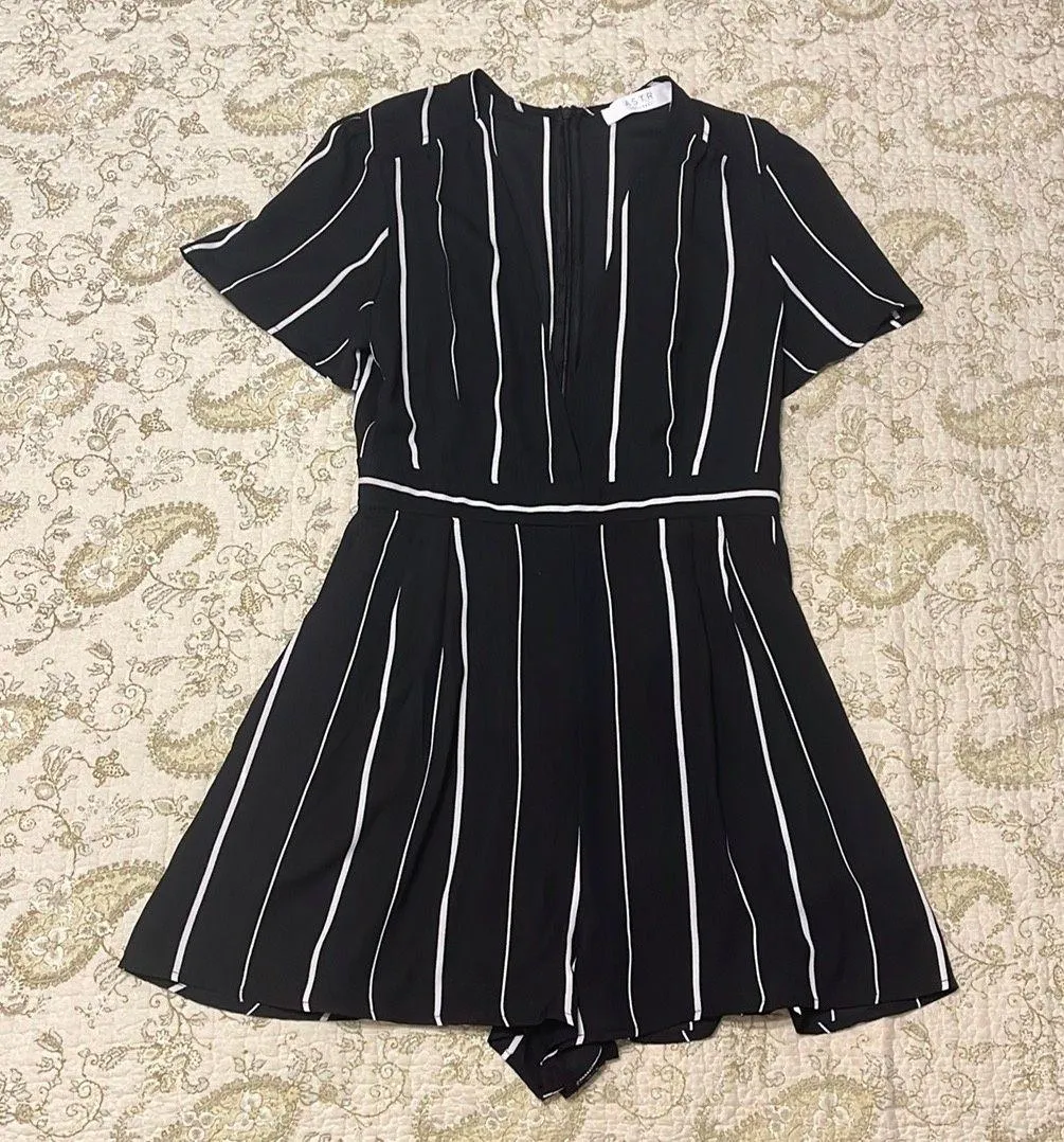 Striped Romper - Image 8