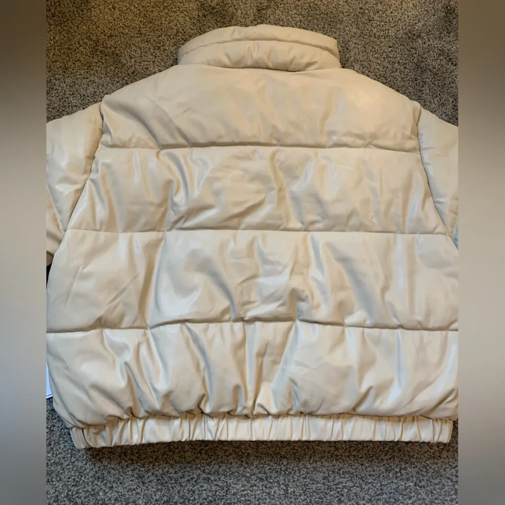 Forever 21 Faux Leather Puffer Coat - Image 4