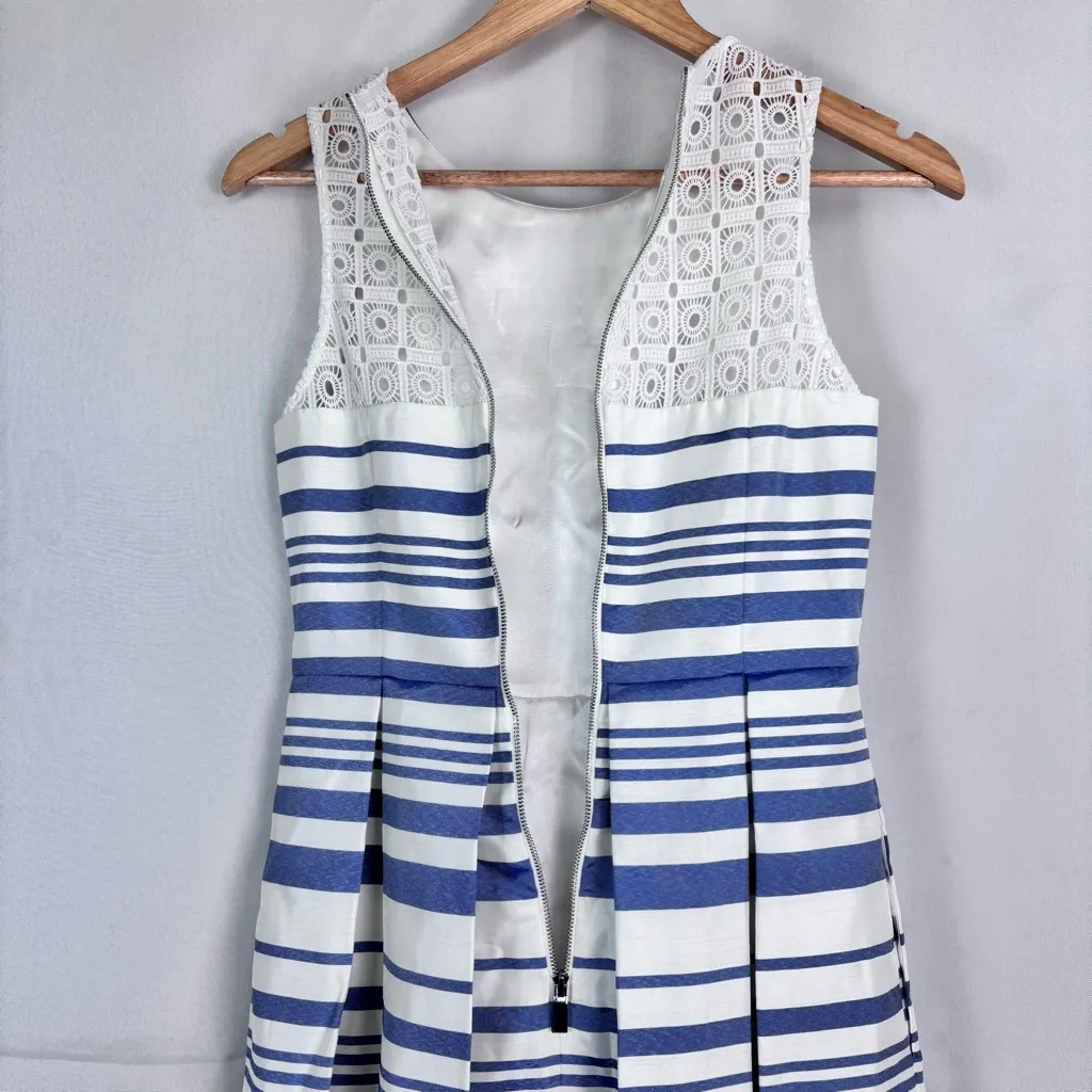 Vince Camuto Crochet Inset Stripe Fit & Flare Dress Size 0 - Image 9