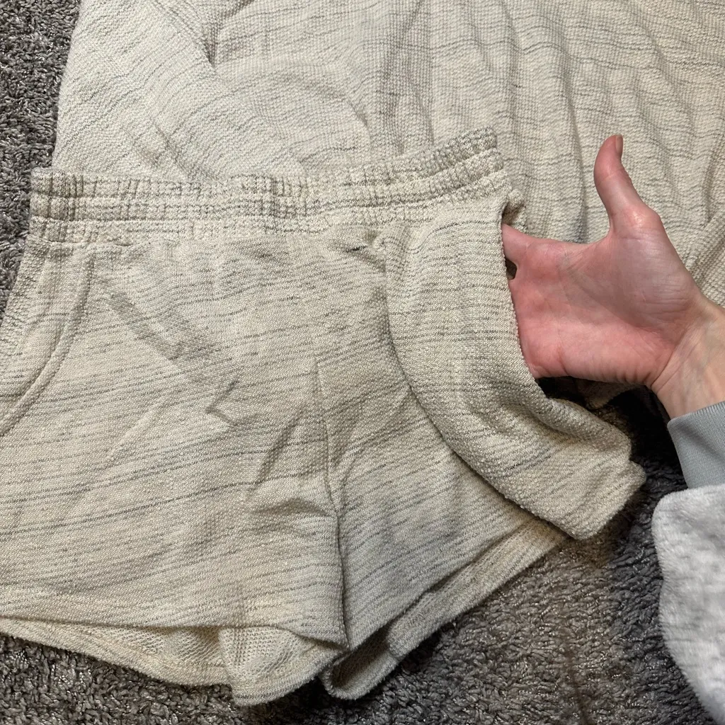 Painted Threads  Cream Knit Lounge Set - Image 3